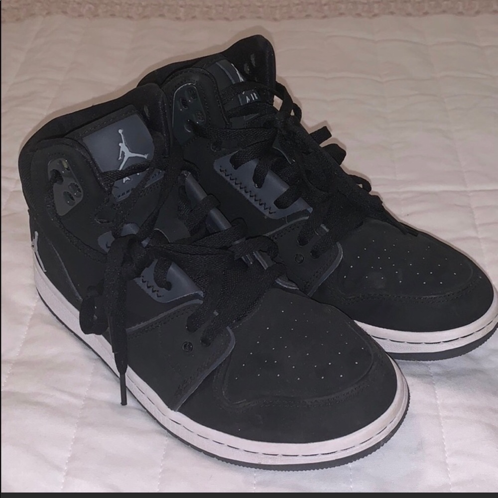 Jordan Flight 23 5.5Y